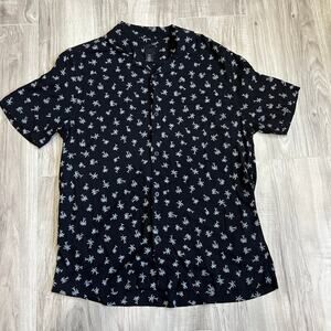 H&M Mens Slim Fit Short Sleeve Palm Print Shirt Size Medium